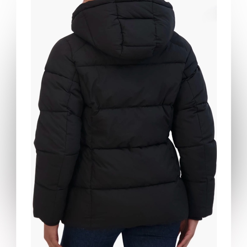 Sebby Black Water Resistant Puffer Jacket (size M) - Picture 2 of 3